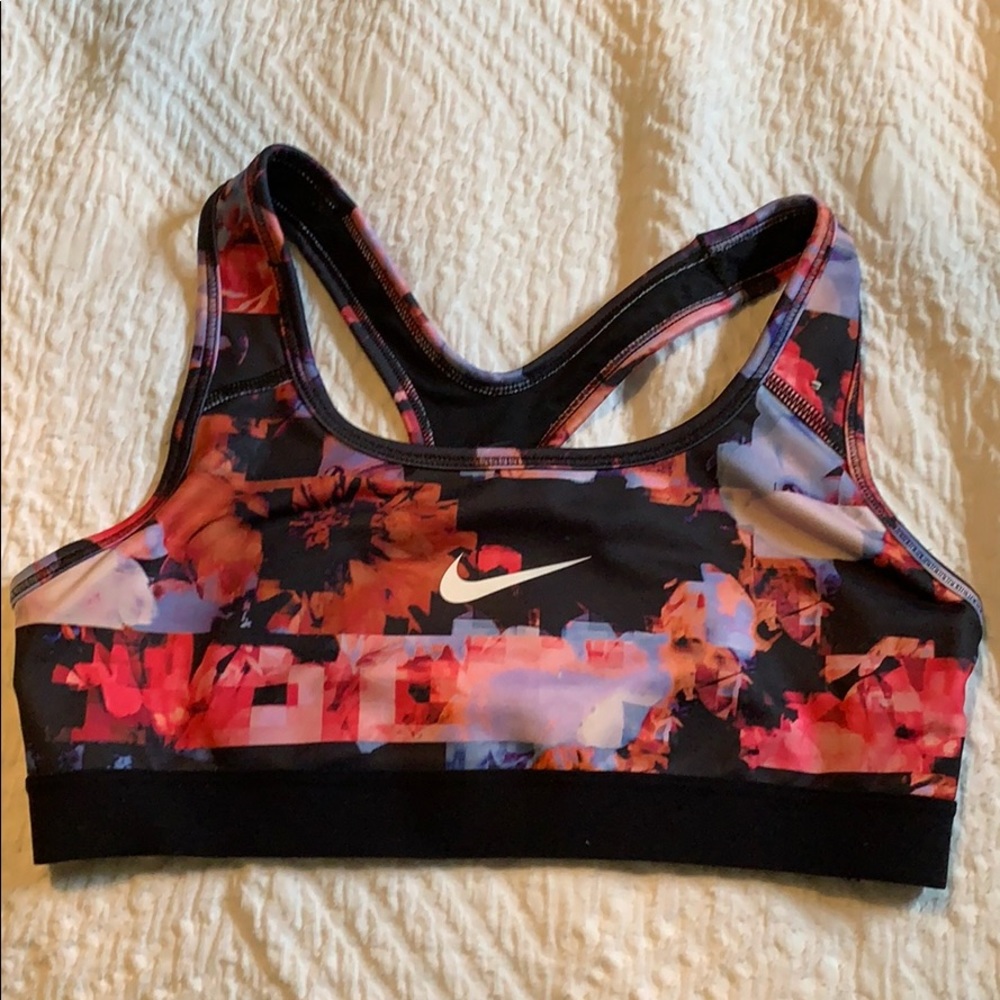 Girls Multicolor Nike Pro sports bra!